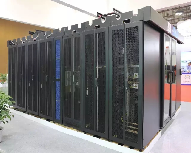 ���|��һ�w����(sh��)��(j��)���ęC(j��)��